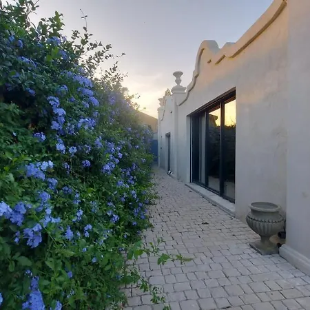 Guest house Maison Blue Palm Aix En Provence 5*