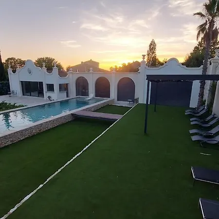 Maison Blue Palm Aix En Provence Guest house